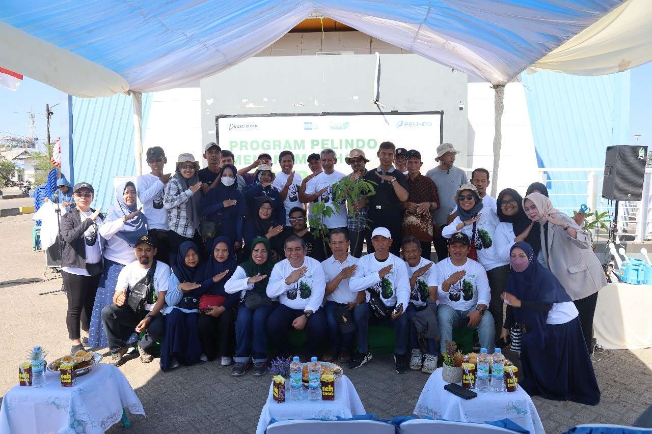 Dukung Kelestarian Lingkungan, Pelindo Regional 4 Tanam Ribuan Pohon di Sekitar Pelabuhan