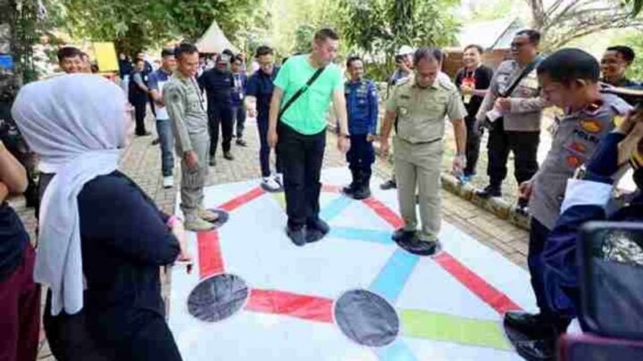 Wali Kota Danny Pomanto Ikut Seru-seruan Outbound dengan Pemuda Delegasi YCC Apeksi wali kota danny pomanto