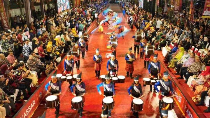 56 Kota se-Indonesia Ramaikan Karnaval Budaya APEKSI di Makassar karnaval budaya apeksi