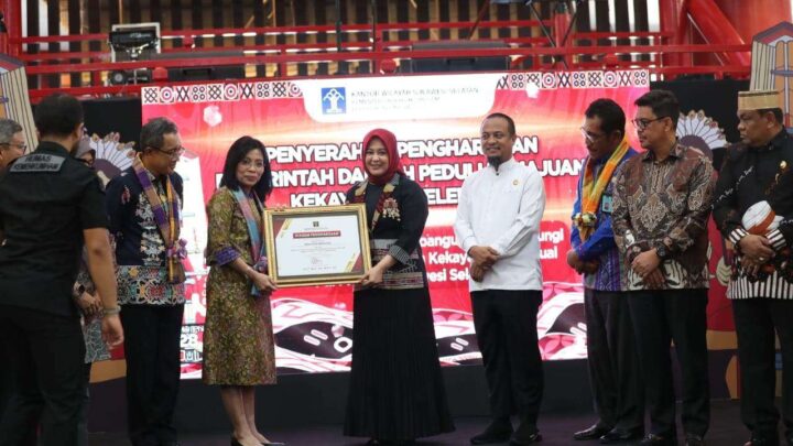 Aktif Bangun Kekayaan Intelektual, Makassar Raih Penghargaan dari Kemenkumham RI makassar penghargaan