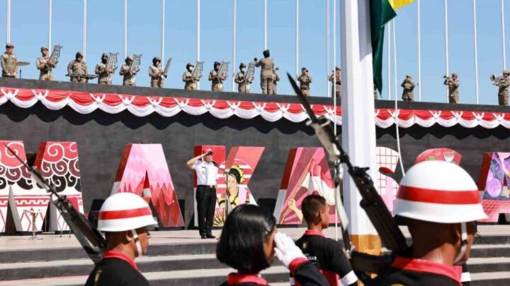 Wali Kota Makassar Pimpin Gladi Upacara Peringatan HUT RI di Anjungan Pantai Losari wali kota makassar