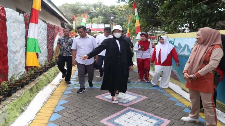Dinilai Positif, Wakil Wali Kota Makassar Kunjungi Lorong Wisata Bahagia Wakil wali kota Makassar