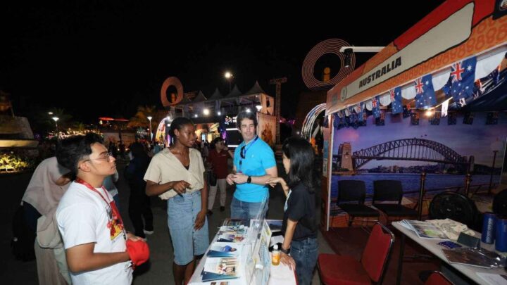 Empat Negara Asing Pasang Stand di Festival F8 Makassar, Kenalkan Budaya hingga Peluang Beasiswa festival f8 makassar