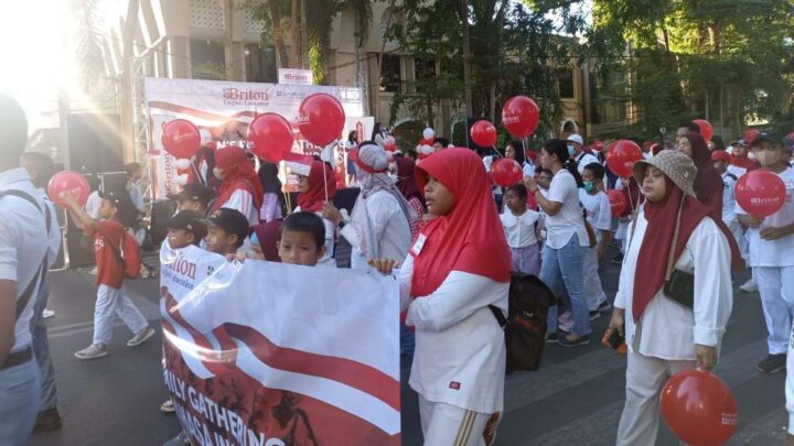 Briton Kampanyekan Stop Buta Bahasa Inggris Dalam Family Gathering di CFD Sudirman briton english education