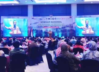 Seminar nasional Emisi