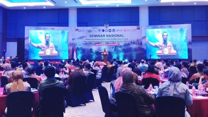 Seminar nasional Emisi