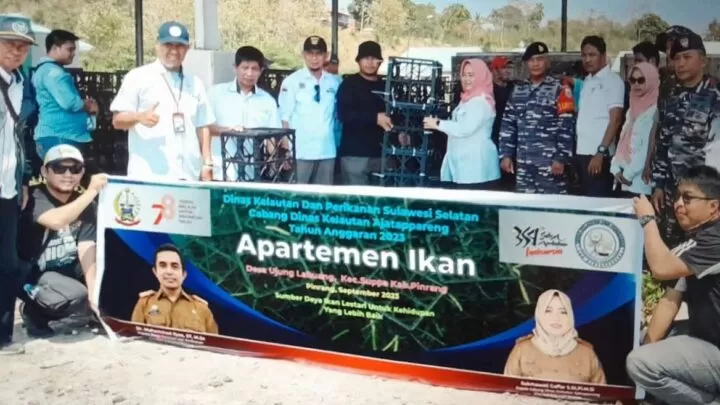 Dinas Kelautan dan Perikanan Sulsel Rehabilitasi Ekosistem Laut Perairan Ujung Labuang dinas kelautan dan perikanan sulsel