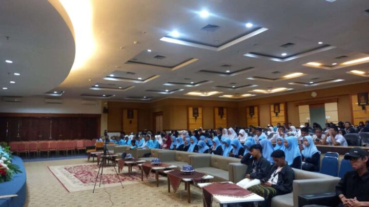 HMJ Fisika UINAM Sukses Gelar Seminar Internasional hmj fisika uinam