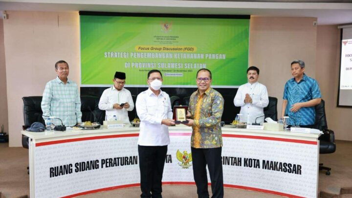 Wali Kota Makassar Paparkan Lorong Wisata di Hadapan Utusan Khusus Presiden wali kota makassar
