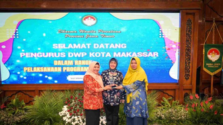 Penasihat DWP Kota Makassar Dampingi Rombongan Kunjungan Studi Tiru ke Jawa Timur dwp kota makassar