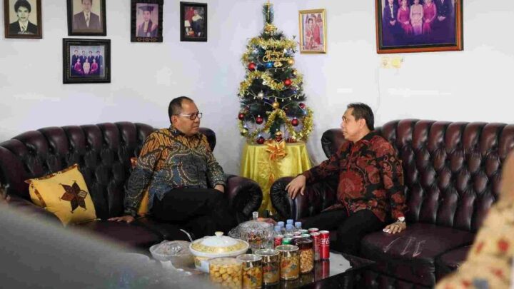 Wali Kota Makassar Jaga Silaturahmi di Momen Perayaan Hari Natal wali kota makassar