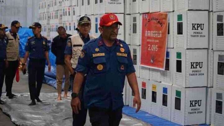 kadis damkar makassar