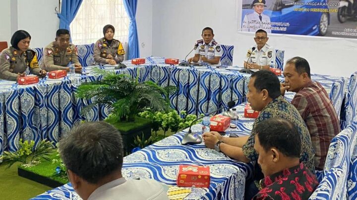 Bahas Kemacetan di Bundaran Samata, Kasat Lantas Polres Gowa Koordinasi dengan Dishub Sulsel polres gowa