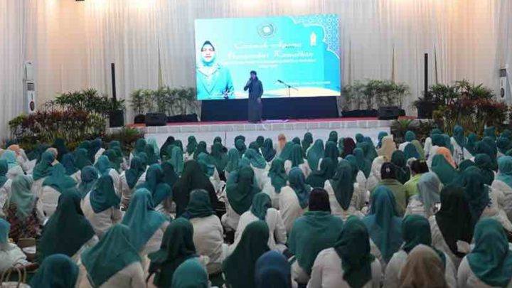 Perkuat Keimanan Umat Jelang Ramadan, TP PKK Kota Makassar Gelar Pengajian dan Ceramah Agama tp pkk kota makassar