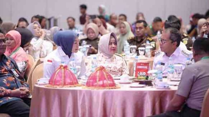 Indira Yusuf Ismail Maksimalkan Peran Keluarga dalam Pembangunan Kota Makassar indira yusuf ismail