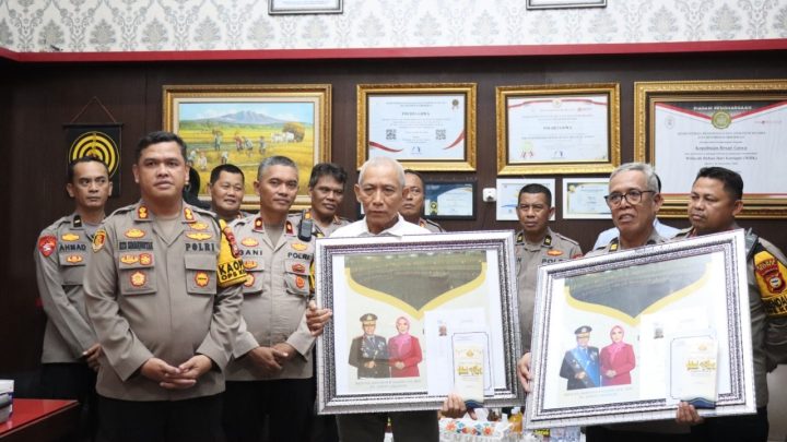Dua Personel Polres Gowa Dapat Hadiah Umroh dari Kapolda Sulsel polres gowa