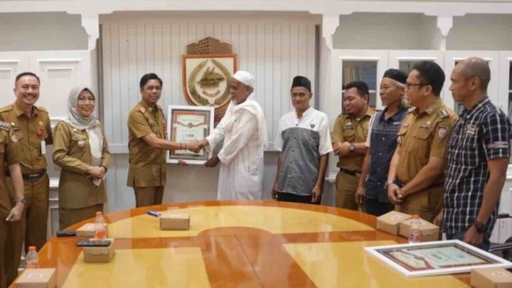 Terima Hibah Tanah dari Warga Rappocini dan Panakukkang, PJ Sekda Makassar: Akan Digunakan Sebaik-Baiknya pj sekda makassar