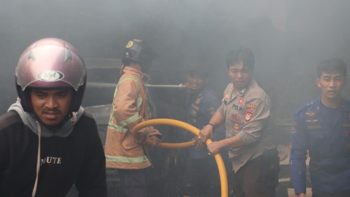 gudang penyimpanan barang