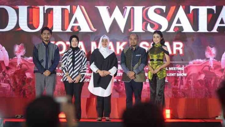 Ketua Dekranasda Kota Makassar Buka Grand Final Pemilihan Duta Wisata 2024 dekranasda makassar