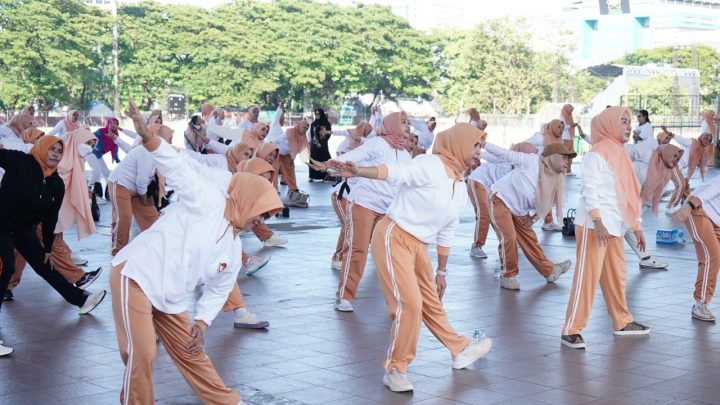 DWP Kota Makassar Gelar Senam Sehat di Lapangan Karebosi dwp kota makassar