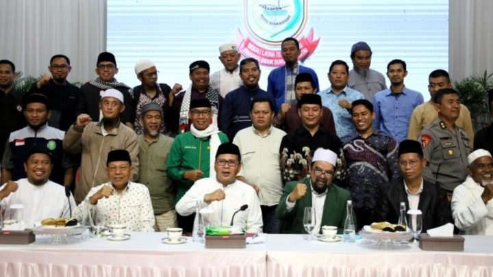 Bareng Ormas Islam, Danny Pomanto Kawal Penolakan Aktivitas THM W Super Club Makassar danny pomanto