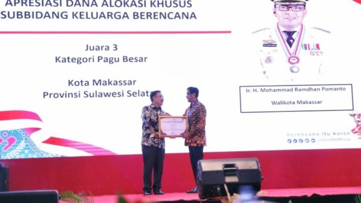 Makassar Raih Penghargaan dari BKKBN, Realisasi Dana BOKB Masuk Kategori Tinggi makassar penghargaan