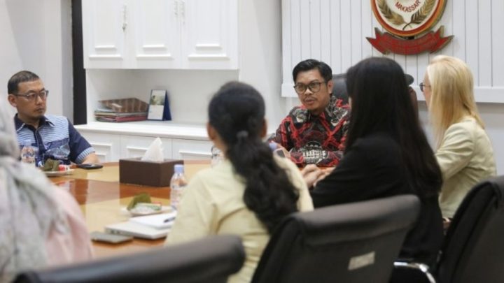 Pj Sekda Kota Makassar Diskusi Peningkatan Tata Kelola Keuangan dengan Asian Development Bank pj sekda makassar