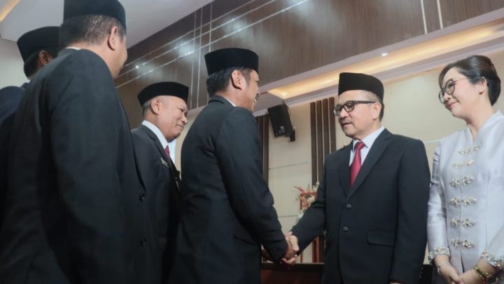 Firman Pagarra Hadiri Pelantikan dan Pengambilan Sumpah Sekda Sulsel firman pagarra