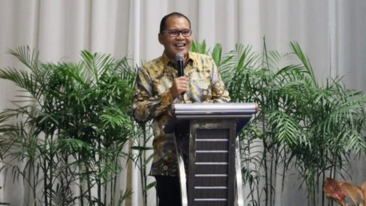 Wali Kota Makassar Danny Pomanto Ramaikan Rakernas IKATEK Unhas wali kota makassar