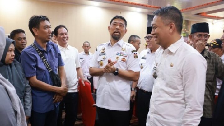 Kunker di Kecamatan Ujung Tanah, Pjs Wali Kota Makassar Arwin Azis Tekankan Peningkatan Pelayanan Publik pjs wali kota makassar