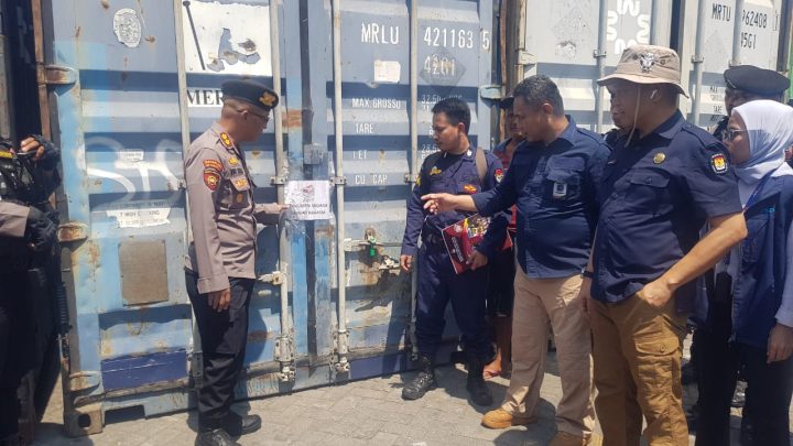 Polda Sulsel Kawal Pendistribusian Surat Suara Pilkada Serentak 2024 polda sulsel