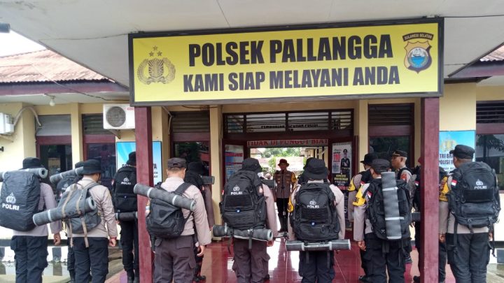Bertugas Amankan TPS, Personel Polsek Pallangga Ikuti Pengecekan Kesiapan dan Perlengkapan polsek pallangga