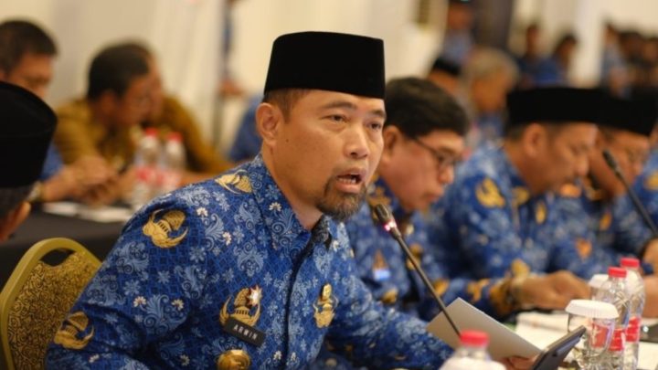 Pjs Wali Kota Makassar Paparkan Strategi Pengendalian Inflasi di Pertemuan TPID Sulsel 2024 pjs wali kota makassar
