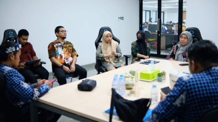 Diskominfo Bontang Berguru Strategi Branding Kota ke Dinas Kominfo Makassar diskominfo makassar