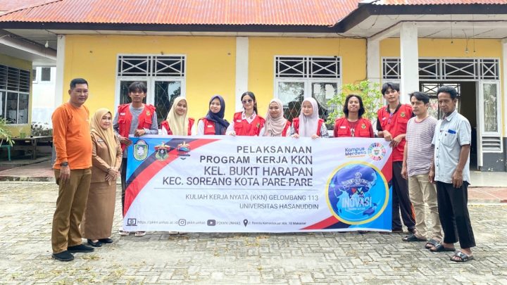 Dukung Produk Halal, Mahasiswa KKN-T Unhas di Parepare Susun Basis Data UMKM Produksi kknt unhas