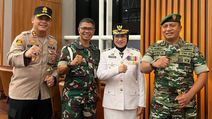Kapolres Gowa Bersama Forkopimda Sambut Kedatangan Bupati di Bandara Sultan Hasanuddin kapolres gowa