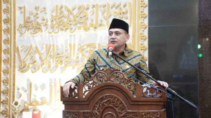 Wali Kota Makassar Perkuat Silaturahmi Lewat Buka Puasa Bersama Warga Kecamatan Ujung Tanah wali kota makassar