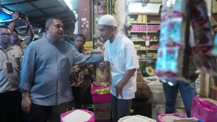Kunjungi Dua Pasar Tradisonal Makassar, Munafri Arifuddin Rencanakan Pembenahan dengan Sistem Hanggar munafri arifuddin
