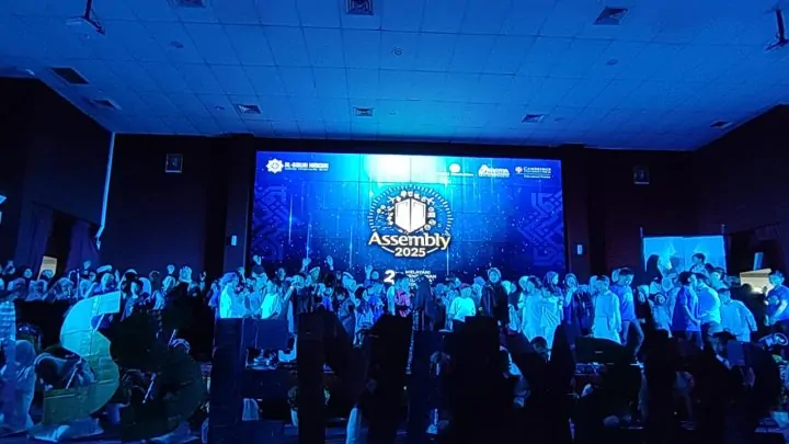 Assembly 2025 Al-Biruni Mandiri School: Menanam Jejak Kepemimpinan Global Sejak Dini Assembly 2025