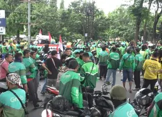 Regulasi Transportasi Online Dibahas Kemnaker, Gelombang Penolakan Driver Menguat di Banyak Kota Ojek online
