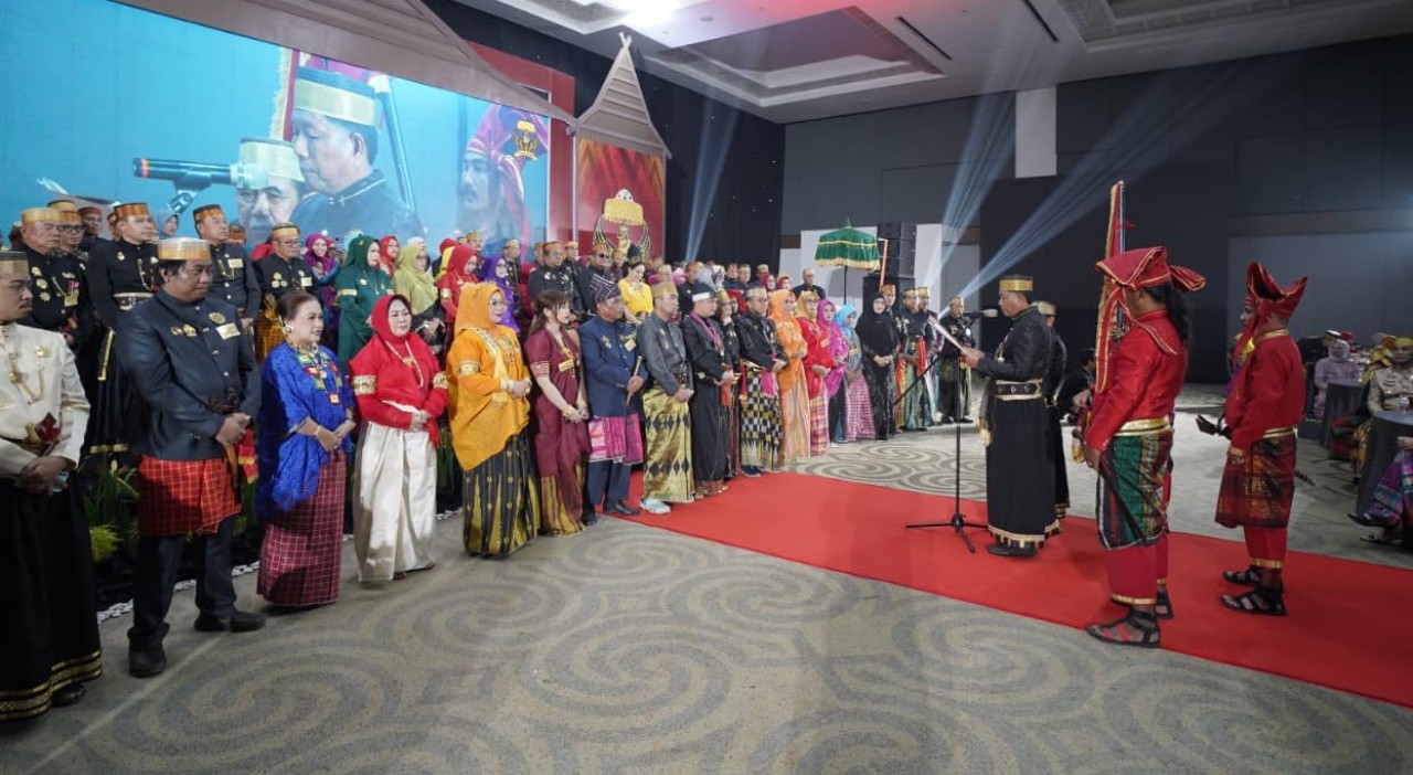 Hadiri Milad I dan Pelantikan PALASARA Indonesia, Sekda Sulsel Tekankan Integritas dan Pengabdian Budaya