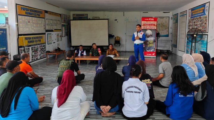 Orang Tua Murid SMPN 40 Makassar Antusias Ikuti Edukasi Safety Riding Asmo Sulsel Asmo Sulsel