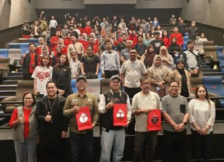 Pelanggan Prestige Telkomsel di Makassar Nonton Bareng Film Star Wars Prestige telkomsel