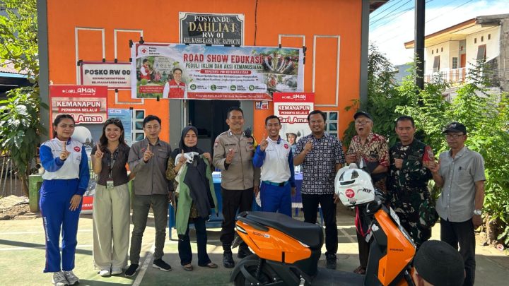 Lansia Jadi Fokus Edukasi Safety Riding Asmo Sulsel di Kelurahan Kassi-Kassi Asmo Sulsel