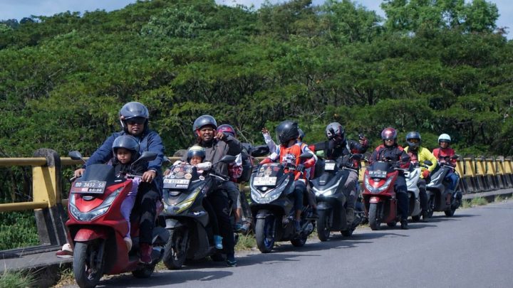 Kampanyekan #Cari_Aman, Asmo Sulsel Ajak Pengguna PCX160 Nikmati Wisata Alam Bersama Keluarga Asmo Sulsel