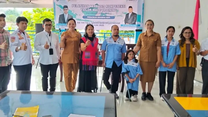 Sentra Wirajaya Makassar Bekali Penyandang Disabilitas Tana Toraja Keterampilan Barista Sentra Wirajaya Makassar