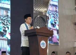 Hadiri Muktamar V, Fadli Zon: Pengukuhan 10 Ribu Guru Qur'an Wahdah Islamiyah Miliki Dimensi Kebudayaan Nasional fadli zon